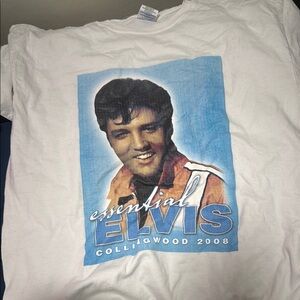 Gildan Blue and White Short Sleeve Tees